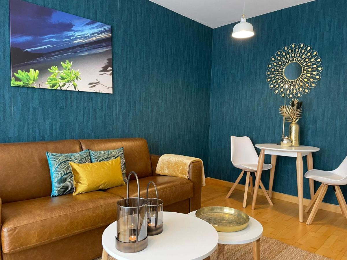 A Space That Feels Like Home With Private Parking مالقة المظهر الخارجي الصورة